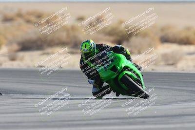 media/Jan-10-2025-CVMA Friday Practice (Fri) [[489e0da257]]/Group 4 and Trackday/Session 4 (Turn 16)/